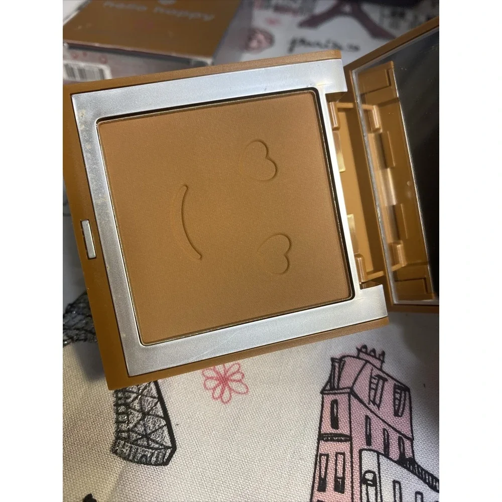 BENEFIT COSMETICS Hello‎ Happy Velvet Powder Foundation #11